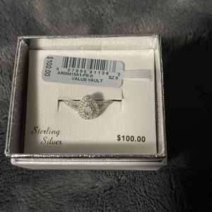 Sterling silver size 8 ring NWT